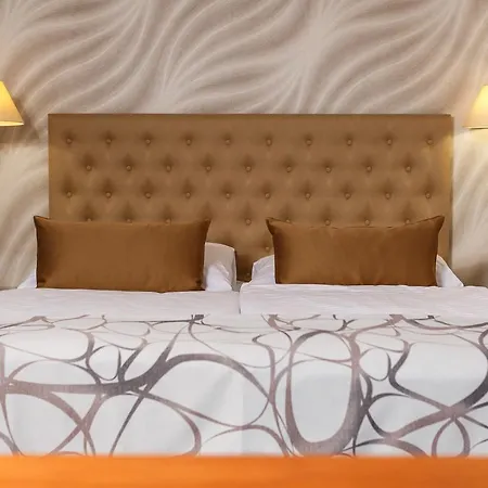 Harmony Club Hotell
