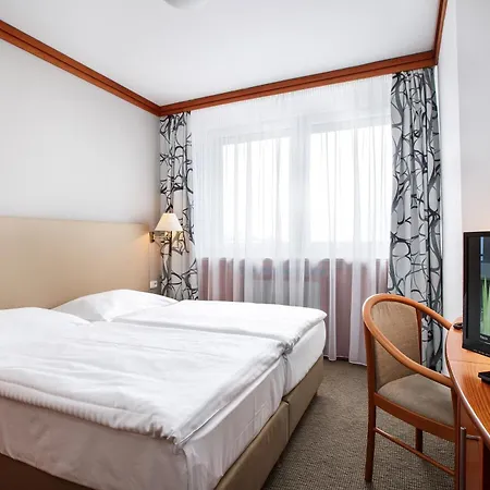 Harmony Club Otel Ostrava