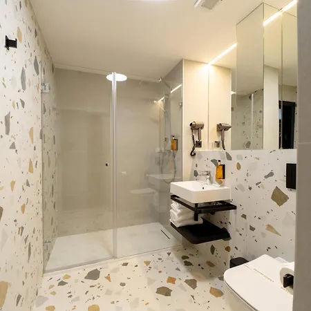 Harmony Club Отель 3*