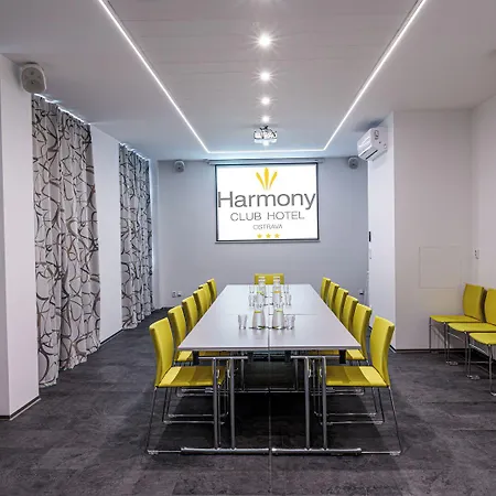 Harmony Club Отель 3*