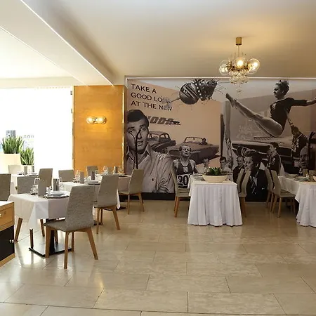 Harmony Club