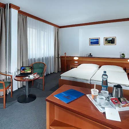 Harmony Club Otel 3*