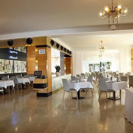 Harmony Club Отель 3*