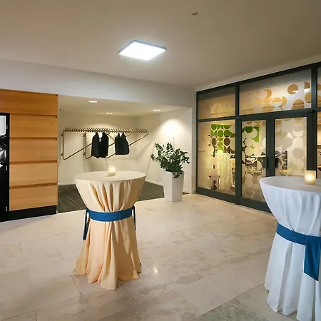 Harmony Club