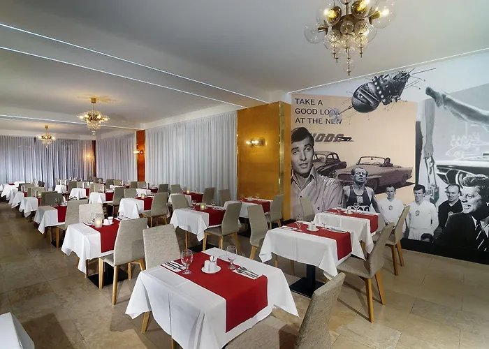 Harmony Club Hotell 3*