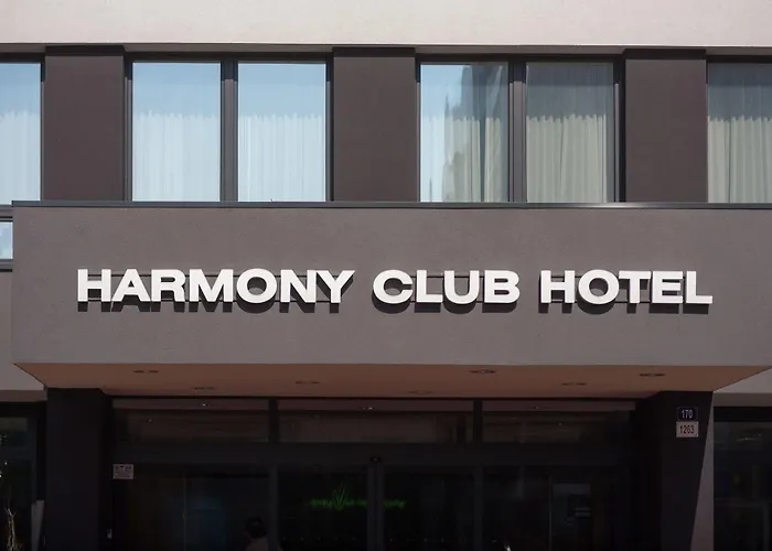 Hotell Harmony Club